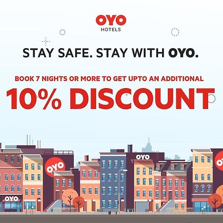 Oyo Hotel Burlington South Luaran gambar